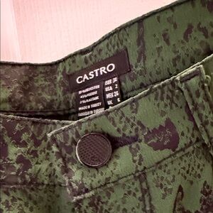 Castro Olive Green Straight-Leg Patterned Pants